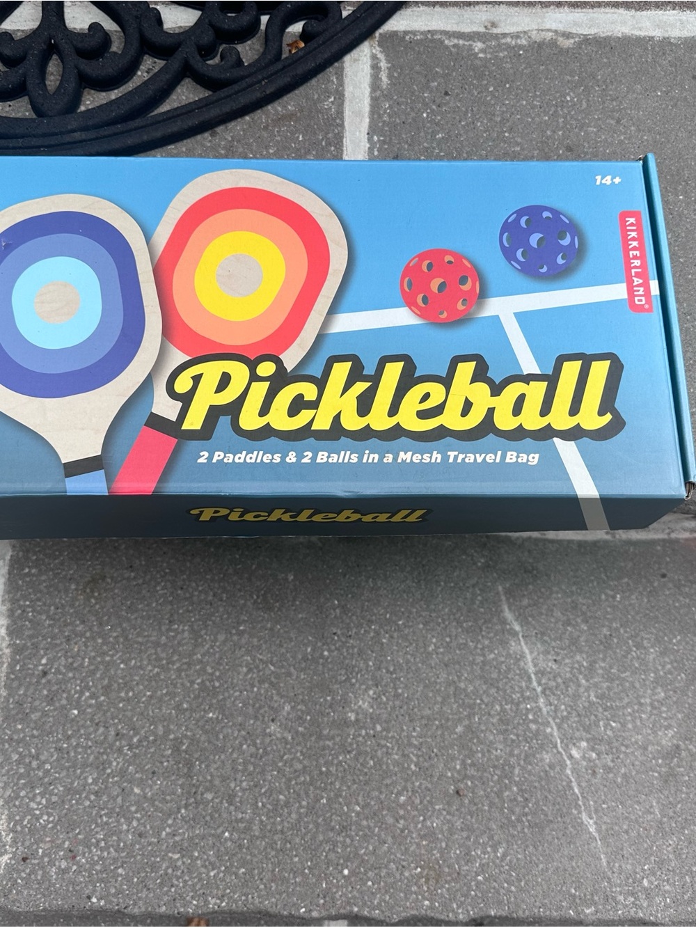 Kikkerland Blue Boxed Pickleball Set with Multicolor Paddle Targets
